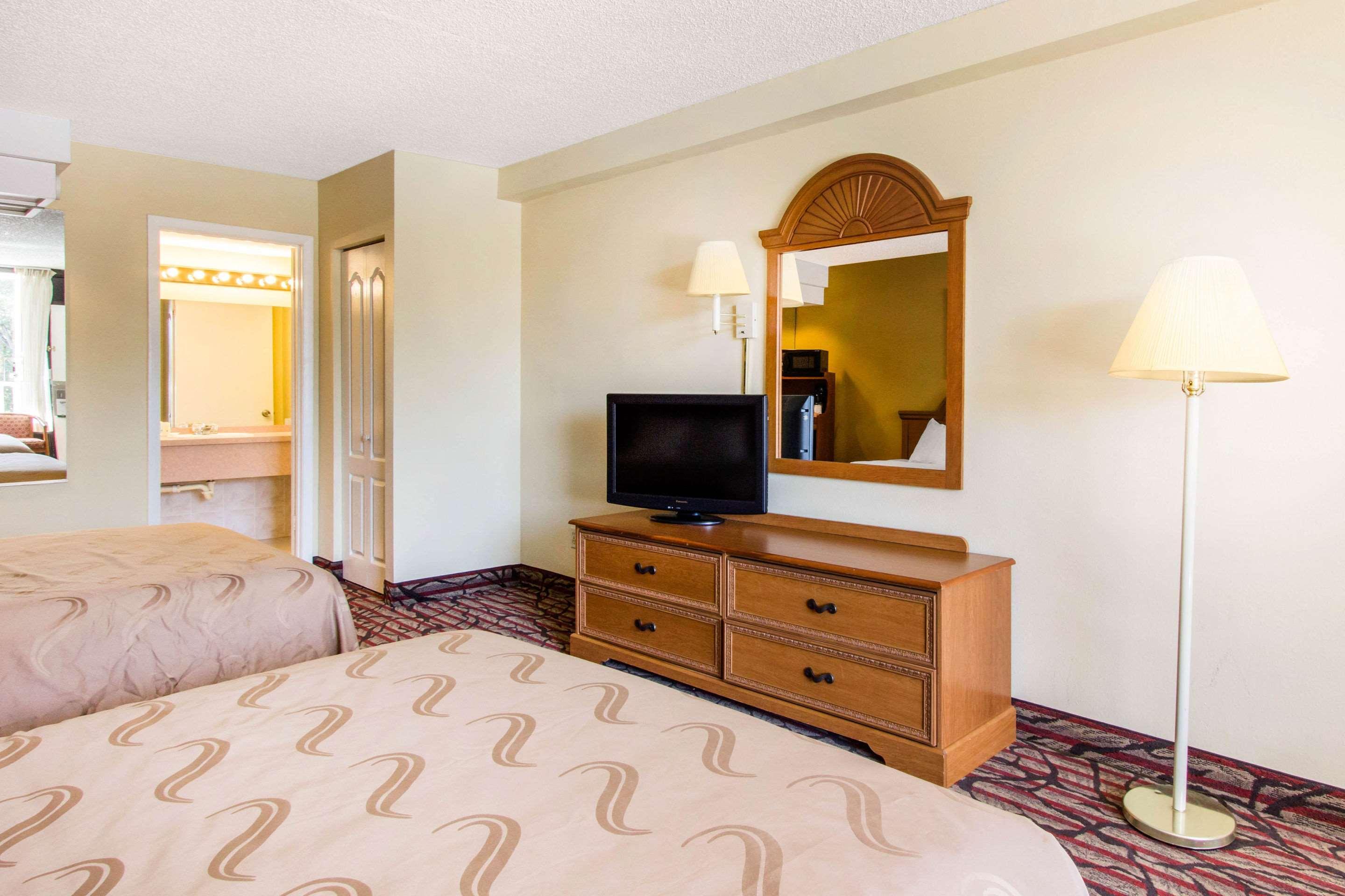 Rodeway Inn Central Clearwater Beach Exterior foto