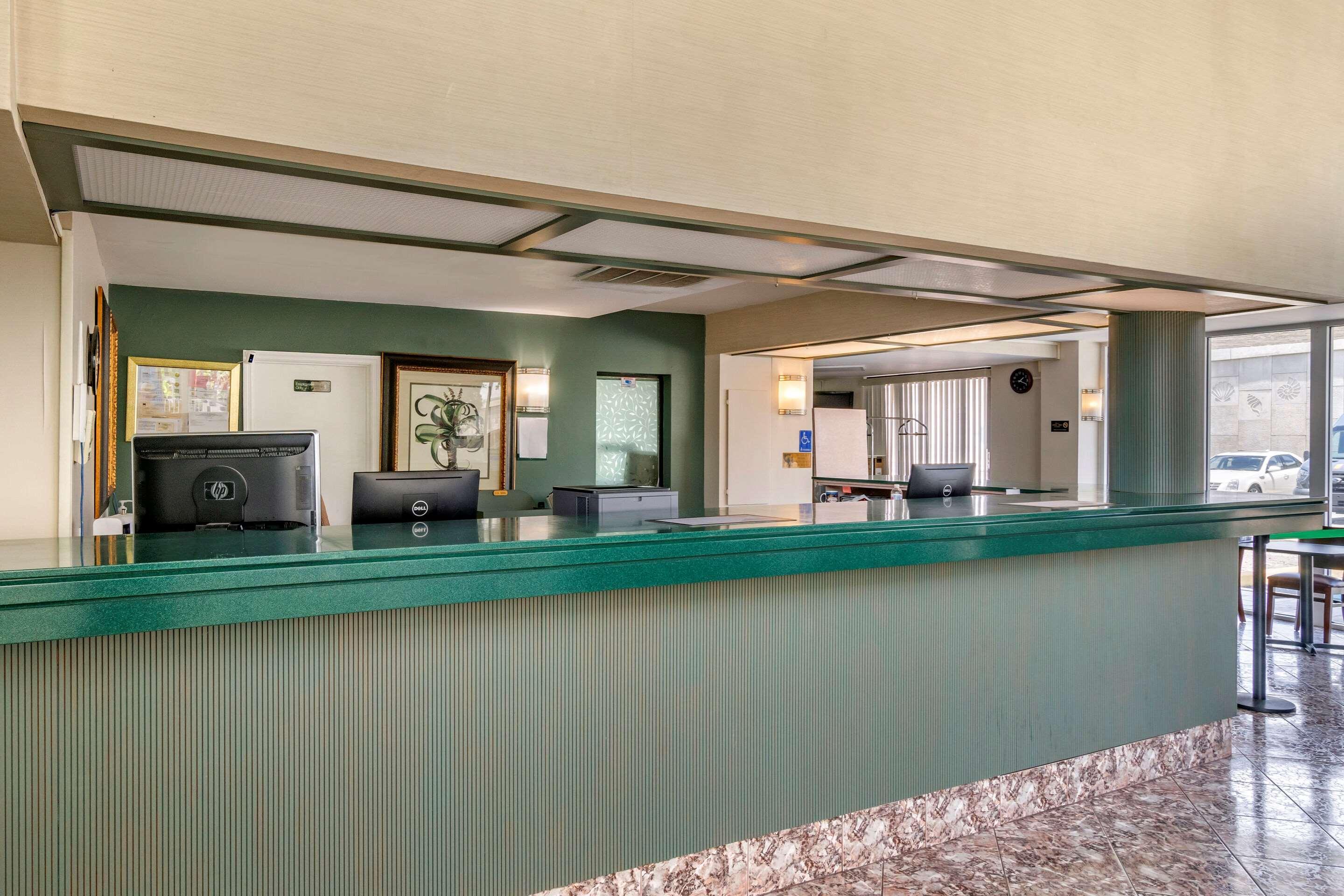 Rodeway Inn Central Clearwater Beach Exterior foto